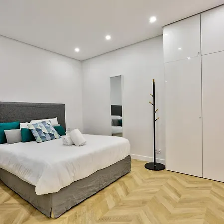 Urbanflat 92 - Beautiful In The Center Of *