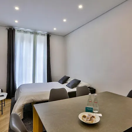 Urbanflat 92 - Beautiful In The Center Of Apartament Paryż