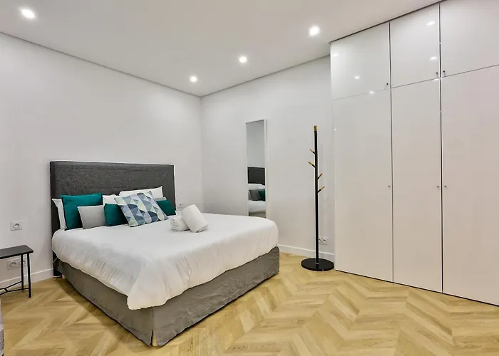 Urbanflat 92 - Beautiful In The Center Of *